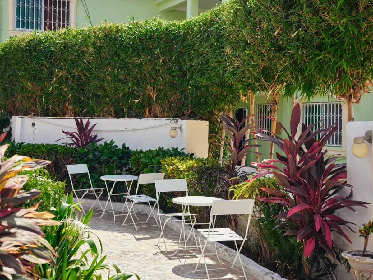 Pelican Residence Fajara Exterior foto
