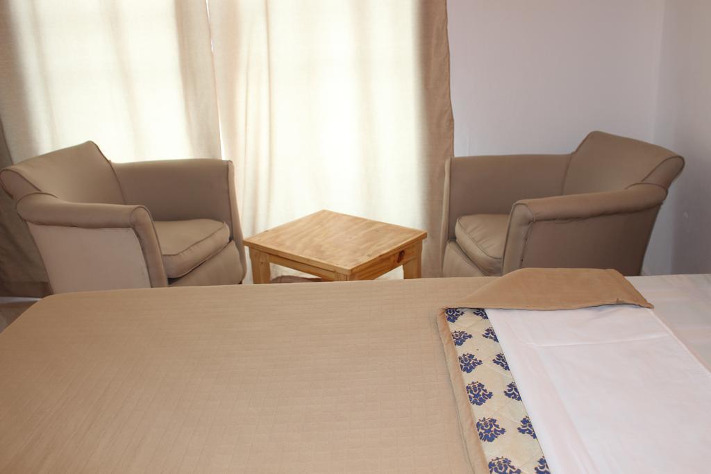 Pelican Residence Fajara Habitación foto